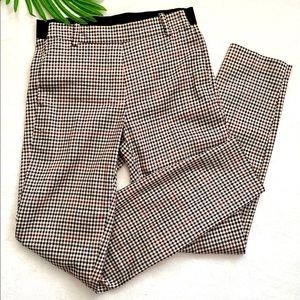 H&M High-waisted checkered pixie pant